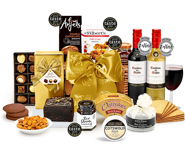 Christmas Eve Hamper With Red & White Wine
